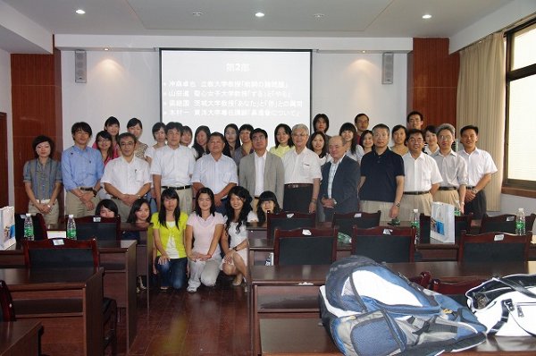 「日本語研究学術交流団」講演会―成都雑感〔81〕―