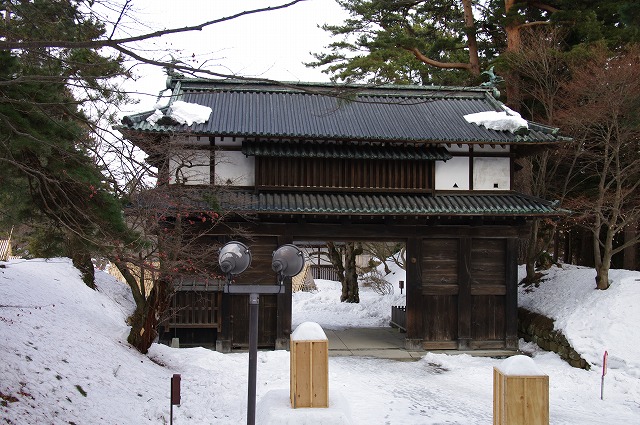 100201冬の弘前城 (115)