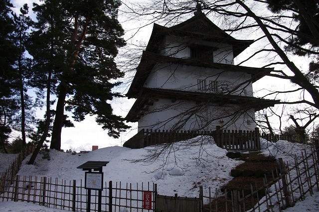 100201冬の弘前城 (37)