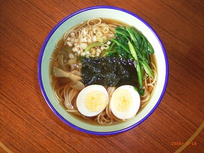 060318醤油ラーメン.02